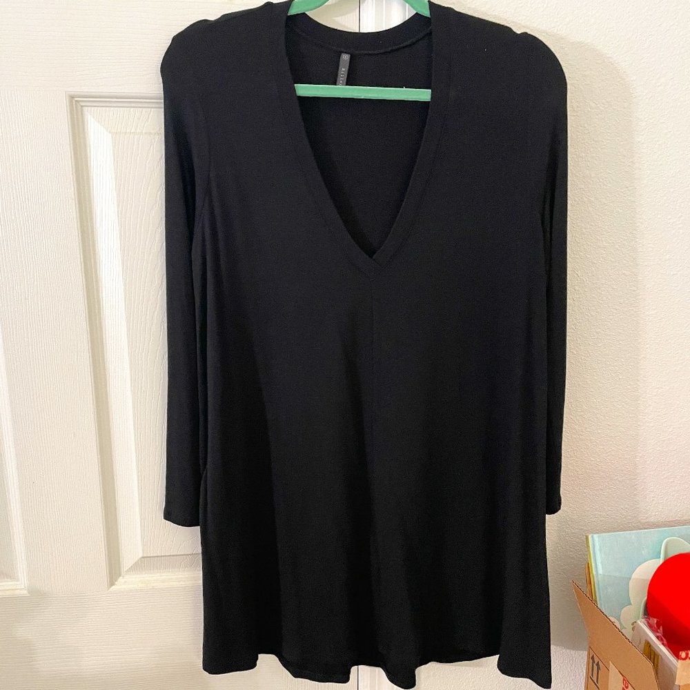 Riller & Fount Black V-Neck Mini Dress